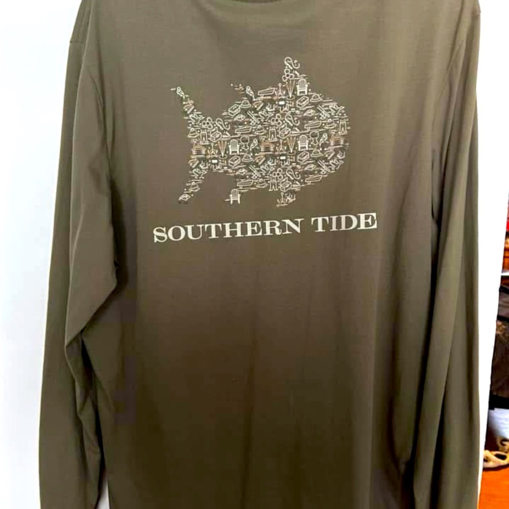 Men’s SOUTHERN TIDE LONG SLEEVE NEVER WORN BOUGHT NEW